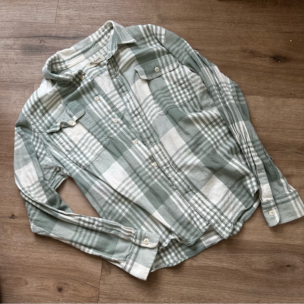 Madewell flannel Medium